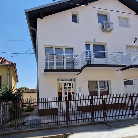 Apartmani Sky 1 2 3 Brčko Exterior foto